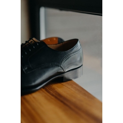 Black Derby 3