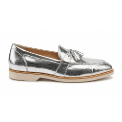 Tassel Loafer 1