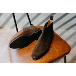 Chelsea boots 1