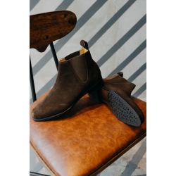 Chelsea boots 4