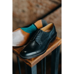 Black Derby 4