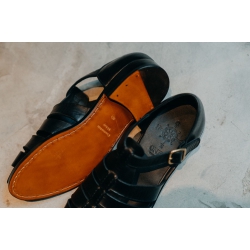 Sandal CNES 5