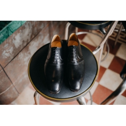 Black Oxford 0