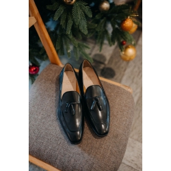 Tassle Loafer 2